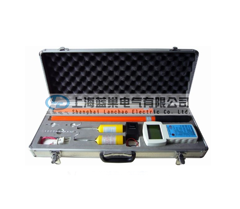 LCHX-10KV 35KV高壓無線核相儀，用于測定三相線相序、ABC之間相位差，也可以用于核相操作。